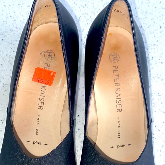 Peter Kaiser pumps size 9.5 - Picture 7 of 12